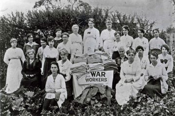 Women Working c 1915
